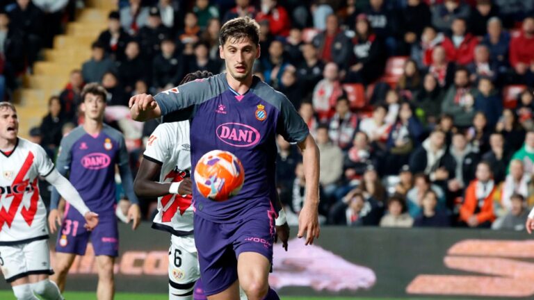 Marash Kumbulla se apunta al Rayo Vallecano Marash Kumbulla, en el Rayo Vallecano 0-4 Espanyol