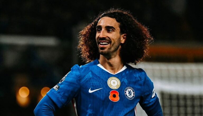 Marc Cucurella juega en el Chelsea FC