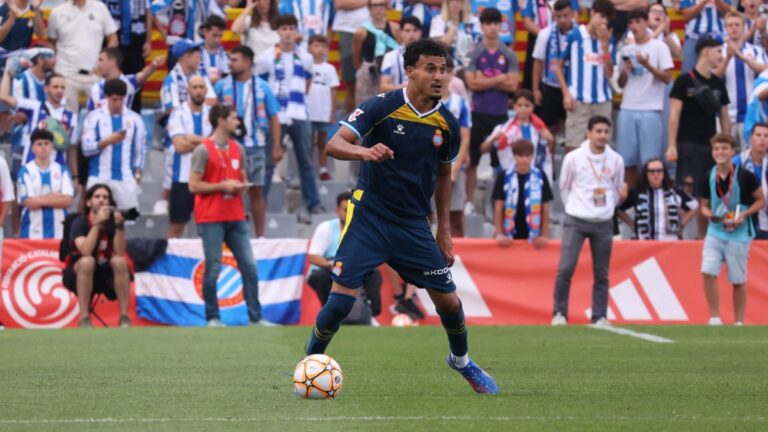 Omar El Hilali fue titular en la Copa Catalunya del Espanyol - Girona FC