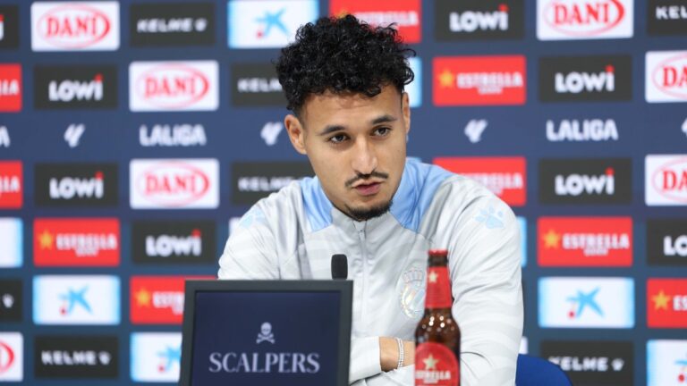Omar El Hilali, en rueda de prensa