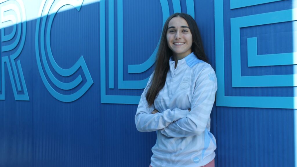 Ona Baradad, en la CE Dani Jarque con 'El 1900'