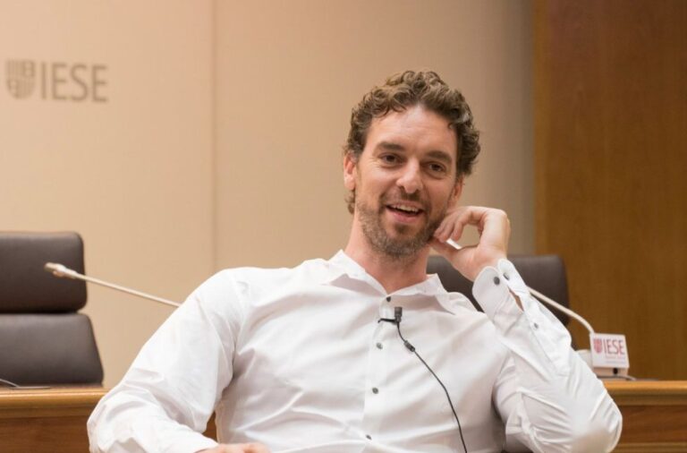Pau Gasol, en una charla en el IESE Business School de Navarra