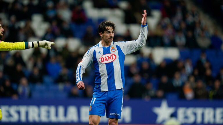 Pere Milla tuvo minutos en el Espanyol - Deportivo Alavés