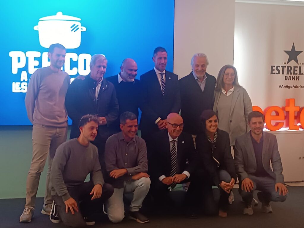 'Pericos a les cassoles', una nueva iniciativa con el Espanyol de protagonista 1 pericos cassoles