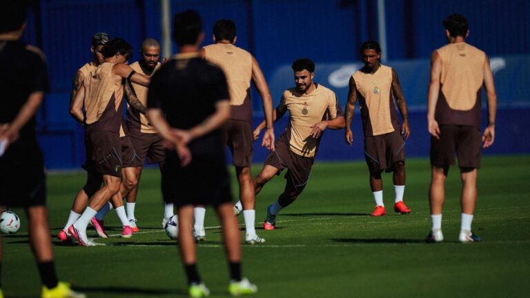 El plan de reconstrucción del Espanyol para el parón El Espanyol entrena en la CE Dani Jarque