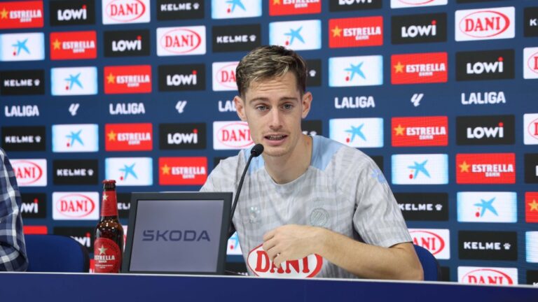 Pol Lozano, en rueda de prensa