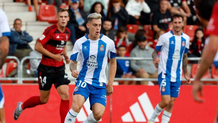 Pol Lozano, durante el duelo ante el CD Mirandés