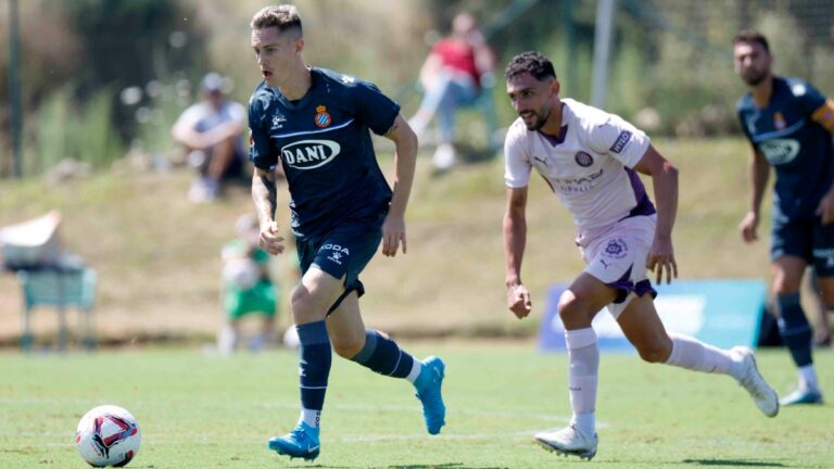 Pol Lozano jugó 30 minutos en el primer amistoso de la pretemporada