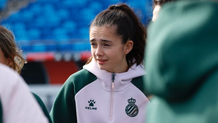 Lucía Vallejo, antes de enfrentarse al Real Madrid en Valdebebas