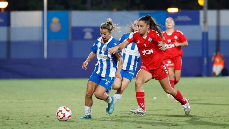 Judit Pablos fue titular ante la SE AEM en la Copa de la Reina