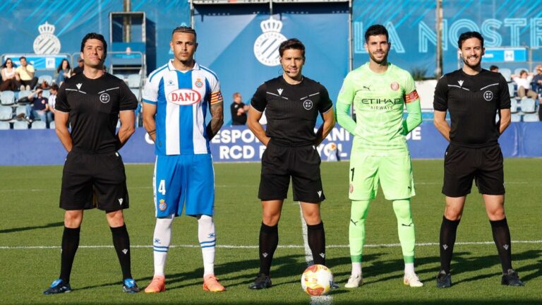 Espanyol B – Atlético Baleares: Un final de liga descafeinado José Luis Catalá lideró al Espanyol B frente al Girona FC B