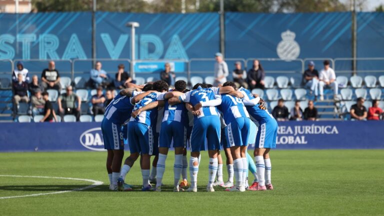 El Espanyol B hace piña antes de enfrentarse a la UE Olot