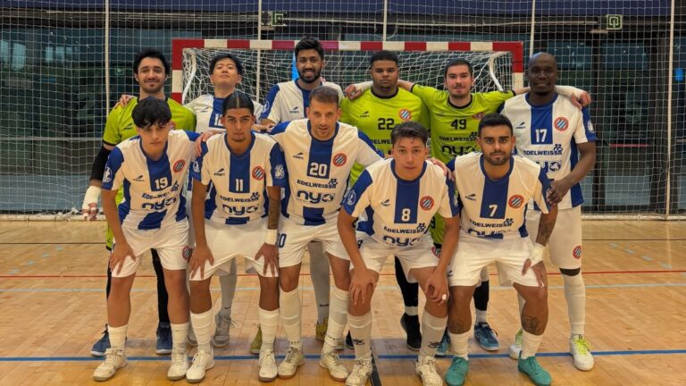 Once titular del primer equipo de SD Espanyol fútbol de pretemporada