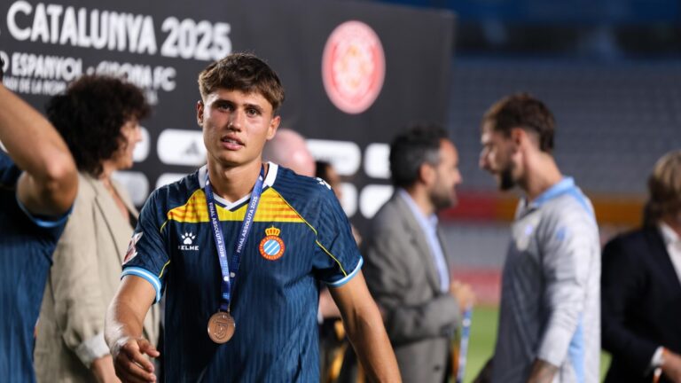 Rafa Bauza ganó la plata en la final de la Copa Catalunya