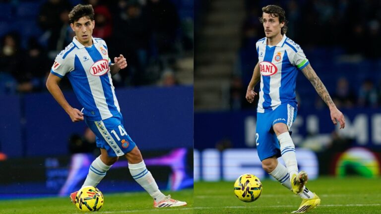 Ramon Terrats y Carlos Romero tienen el balón en el Espanyol - Deportivo Alavés