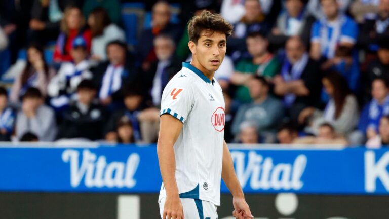 Ramón Terrats sustituyó a Kike García en Mendizorroza con el Espanyol