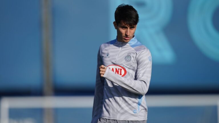 Ramon Terrats prepara el partido ante el Girona FC en la CE Dani Jarque