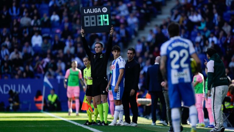 Ramon Terrats sustituye a Roberto en el Espanyol - RC Celta de Vigo