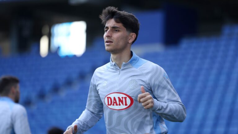 Ramon Terrats, entrena en el RCDE Stadium antes del Espanyol - Getafe CF