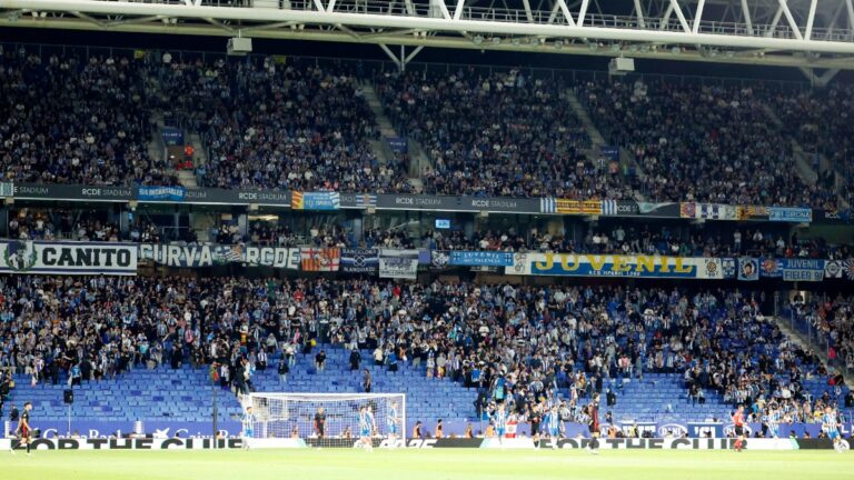 El RCDE Stadium durante el último derbi entre el Espanyol y el FC Barcelona