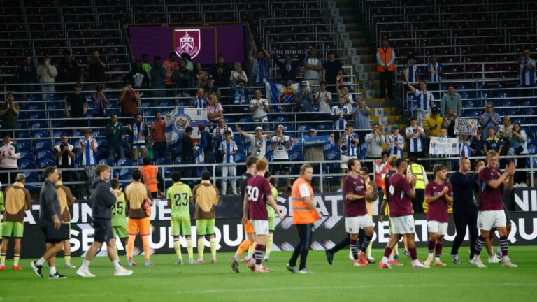 La pasión por el Espanyol se acerca a su récord La afición del Espanyol no falló en el amistoso ante el Burnley FC