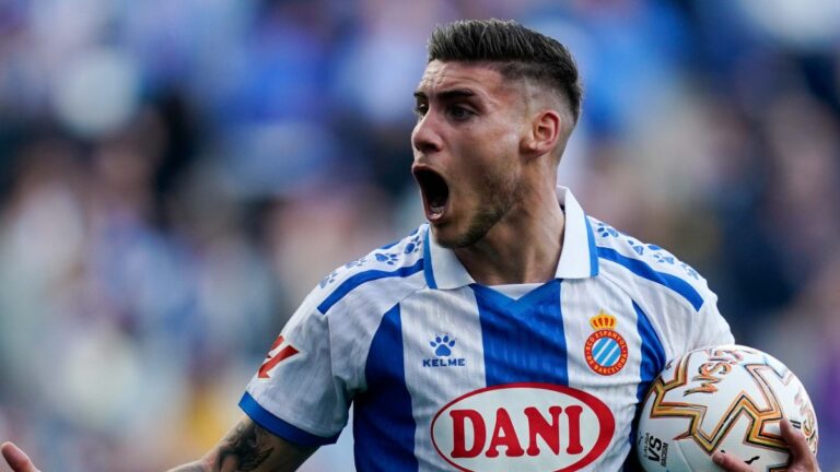 Roberto Fernández fue uno de los cambios de Manolo González en el Espanyol - Getafe CF