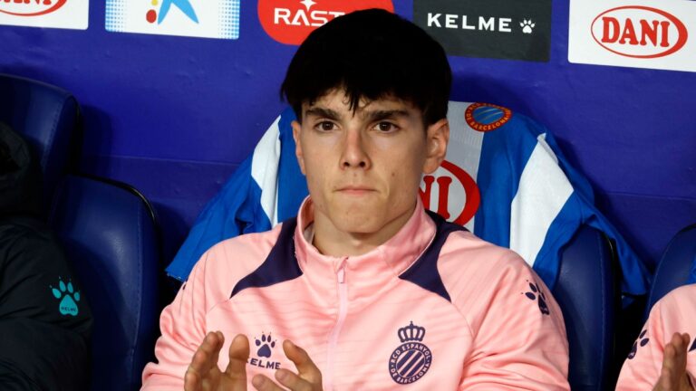 Roger Hinojo se estrenó en una convocatoria con el Espanyol ante el Girona FC
