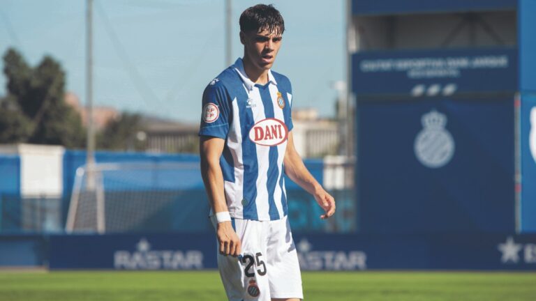 Rubén Aguilar hizo su debut con el filial del Espanyol