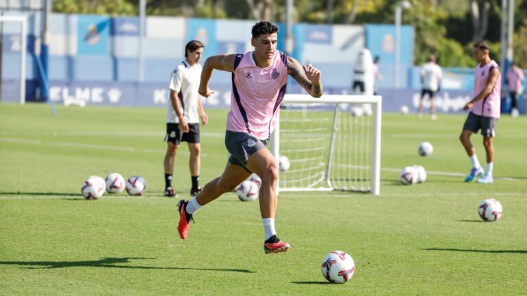 Rubén Sánchez jugará en el Granada CF por una temporada