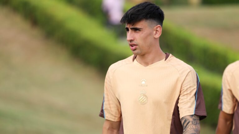 Rubén Sánchez se une al efecto Monchi Rubén Sánchez hace la pretemporada con el Espanyol