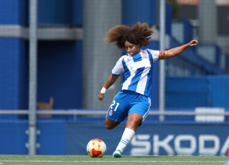Ruth Frías, en un partido con el Espanyol Femenino B