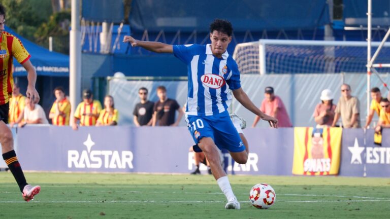 El filial del Espanyol visita al CE Sabadell con la intención de dar la sorpresa