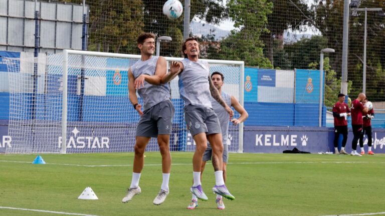 José Gragera y Carlos Romero preparan la temporada con el Espanyol en la CE Dani Jarque