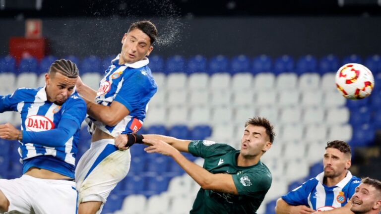 El Espanyol superó con muchos más problemas de los previstos al San Tirso SD