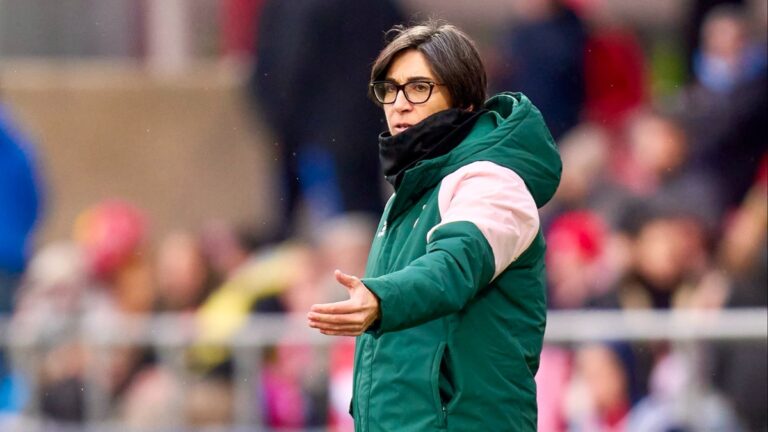 Sara Monforte, en el área técnica del CD Alcalá de Henares