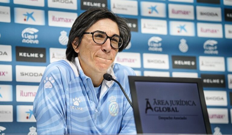 Sara Monforte, en la previa del Barça Femenino - Espanyol Femenino