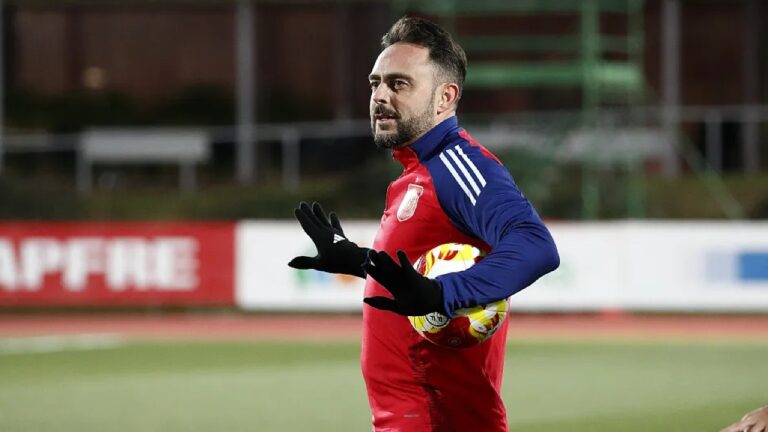 Sergio García, en un entrenamiento con la Selección española sub-17